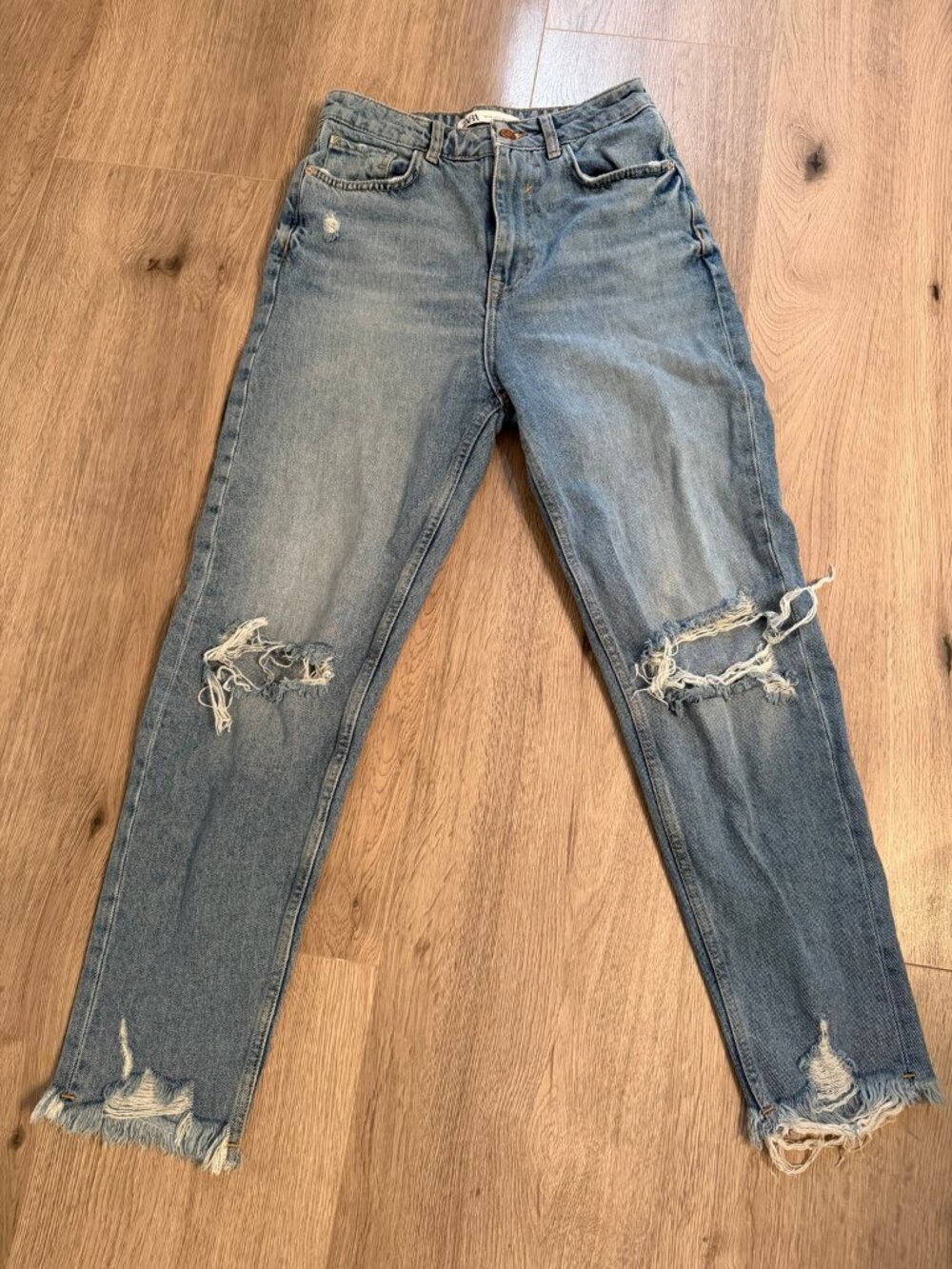 Zara Blue Distressed High Rise Jeans Raw Hem Size 4